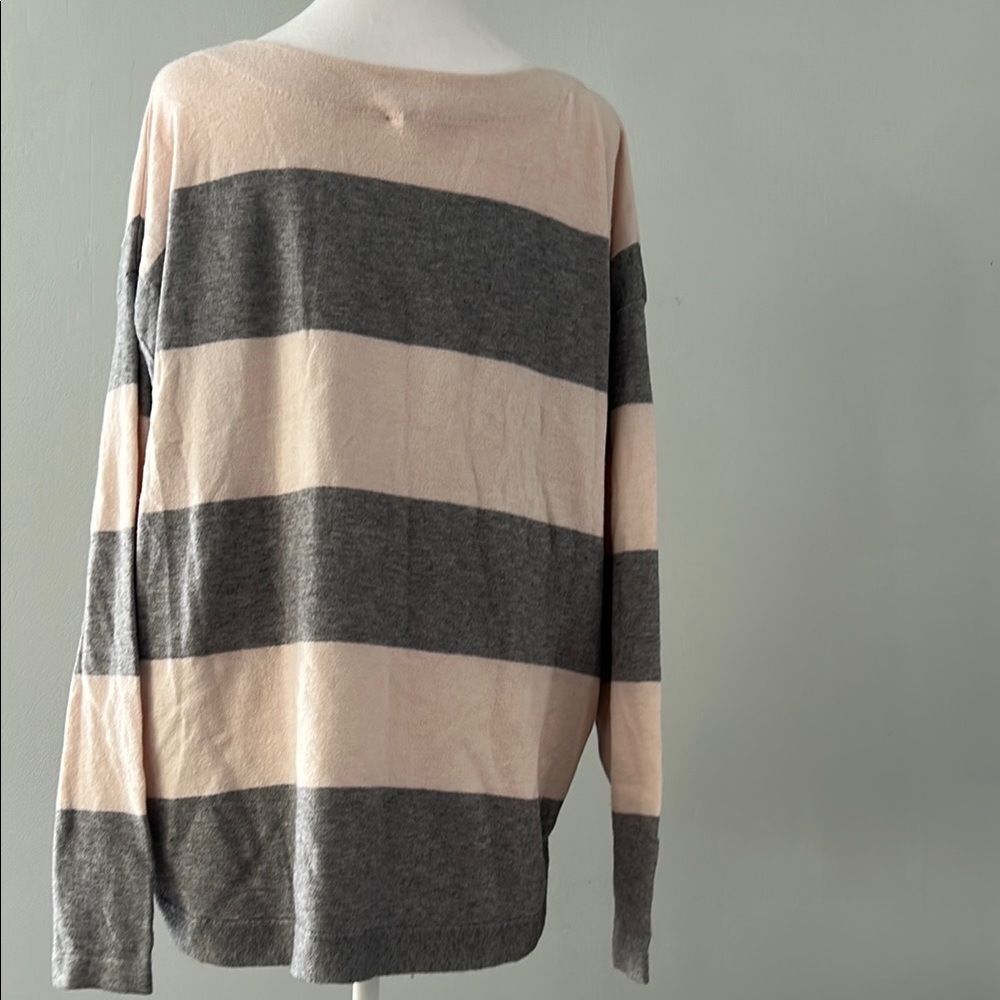 Gray and pink Striped Crew Neck Sweater - Picture 10 of 10